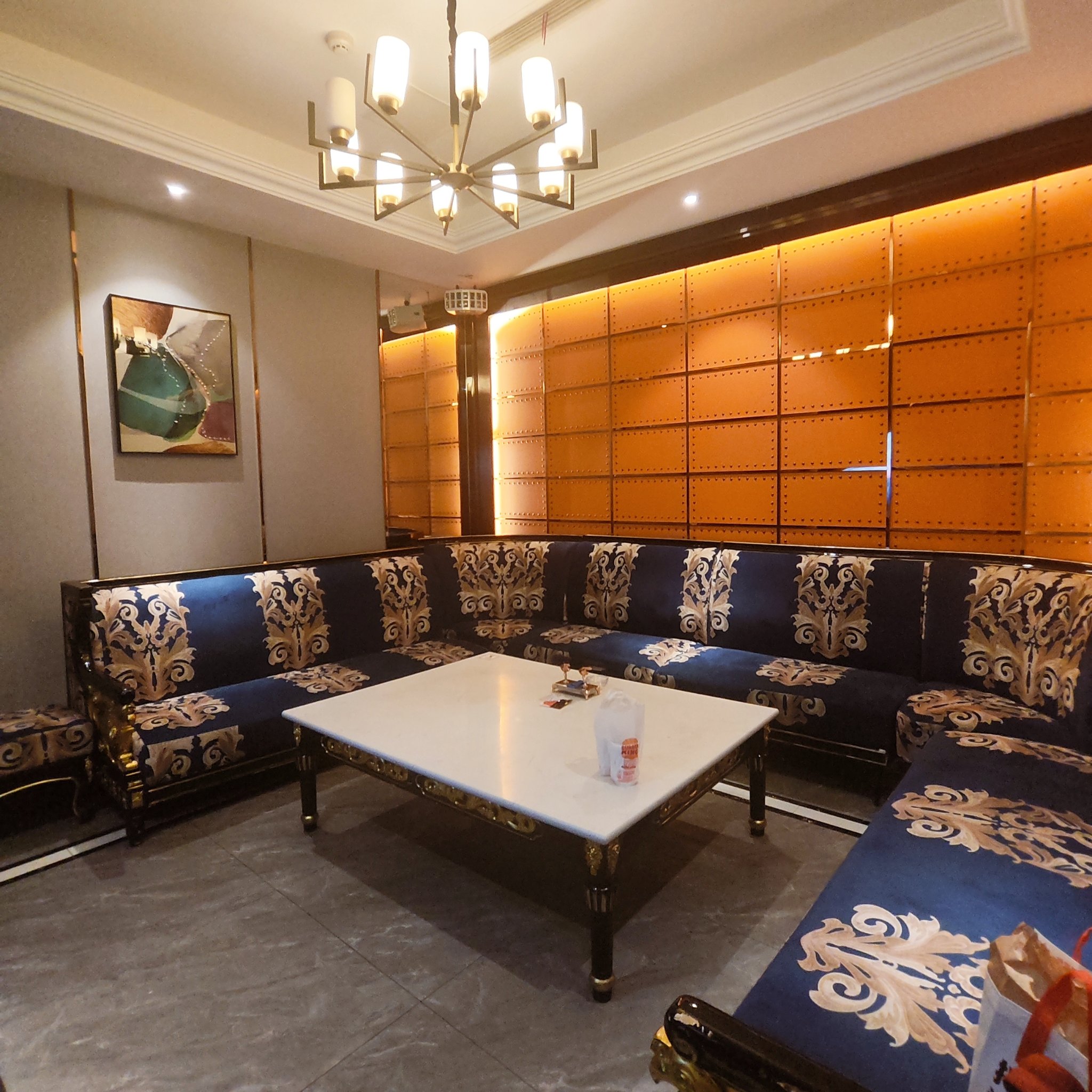 淮安商务ktv低端场，尽享独特魅力-淮安区ktv预订